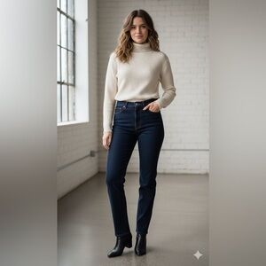 Jones women's vintage dark wash high waisted jeans size 6